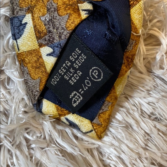 Ermenegildo Zegna Silk Tie - Picture 7 of 7